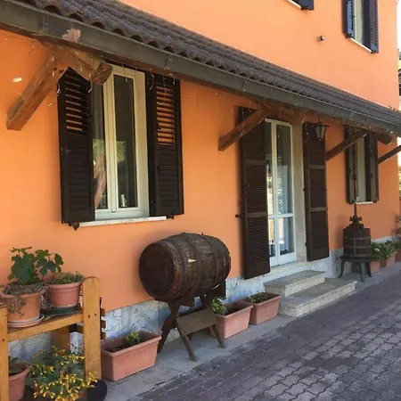 Apartment Vale Countryhouse 10 Minuti Dal Mare 10 Minuti Dalla Montagna
